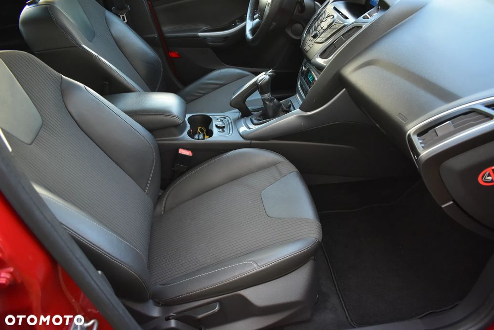 Ford Focus 1.6 TI-VCT Titanium - 13