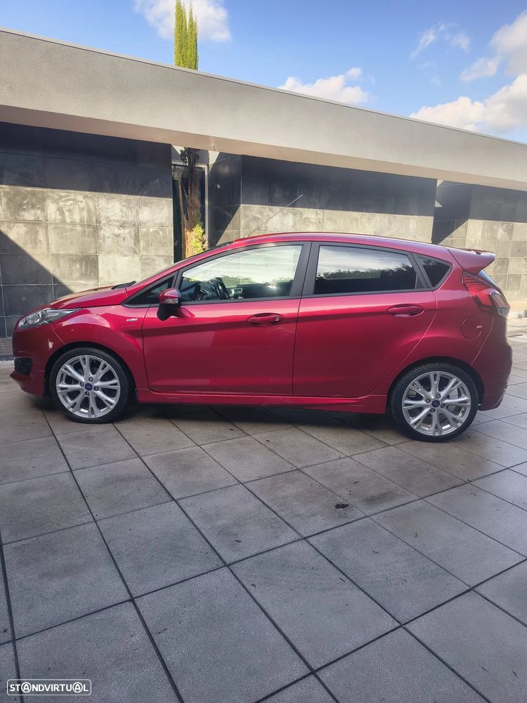 Ford Fiesta 1.0 EcoBoost S&S ST-LINE - 5