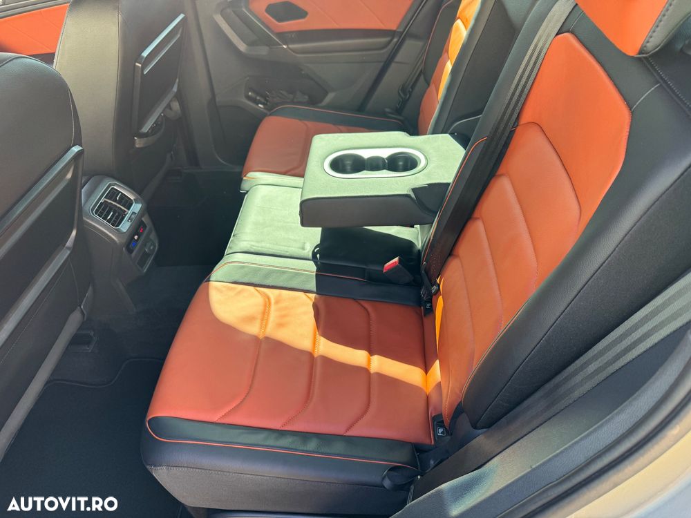 Volkswagen Tiguan - 8