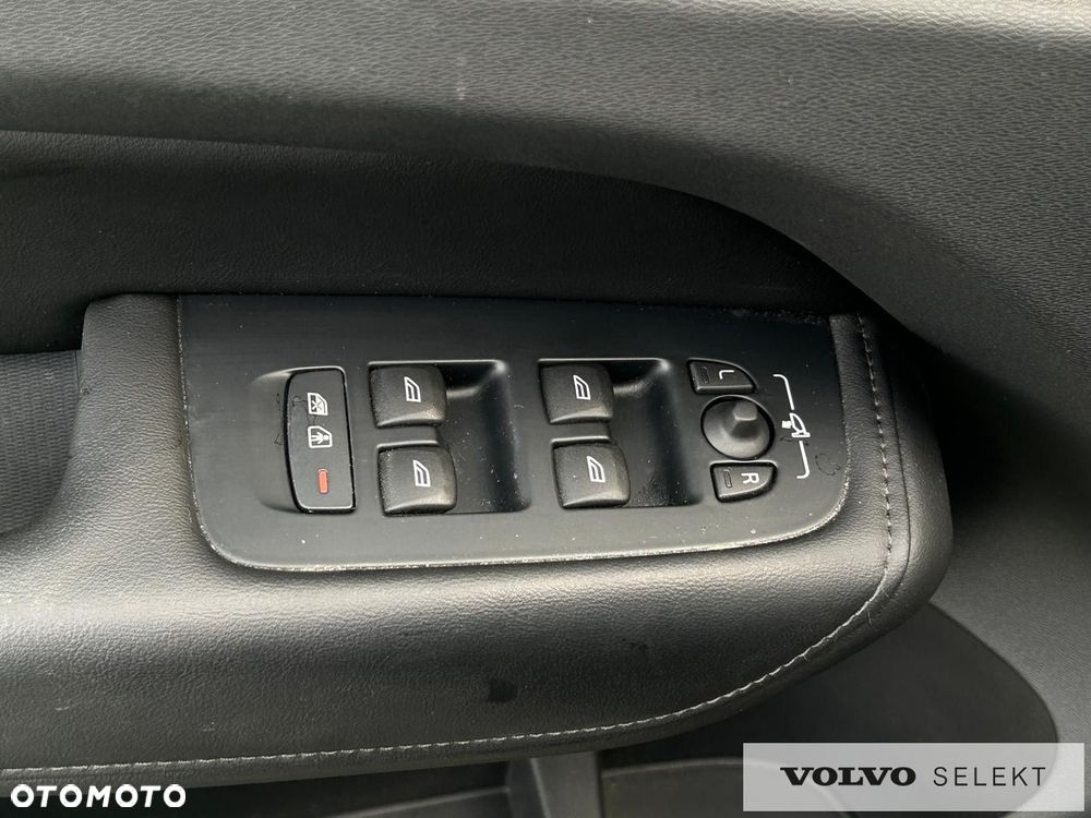 Volvo XC 60 - 29
