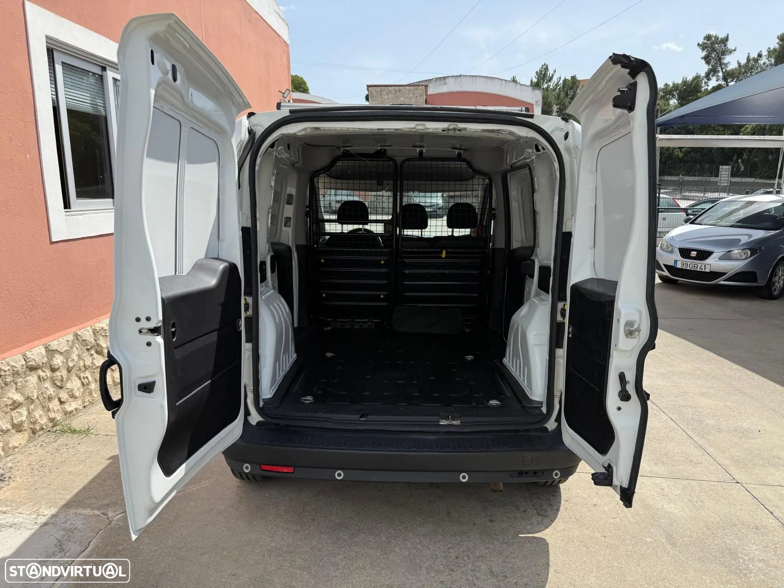 Fiat Doblo Combi 1.3 Multijet - 10