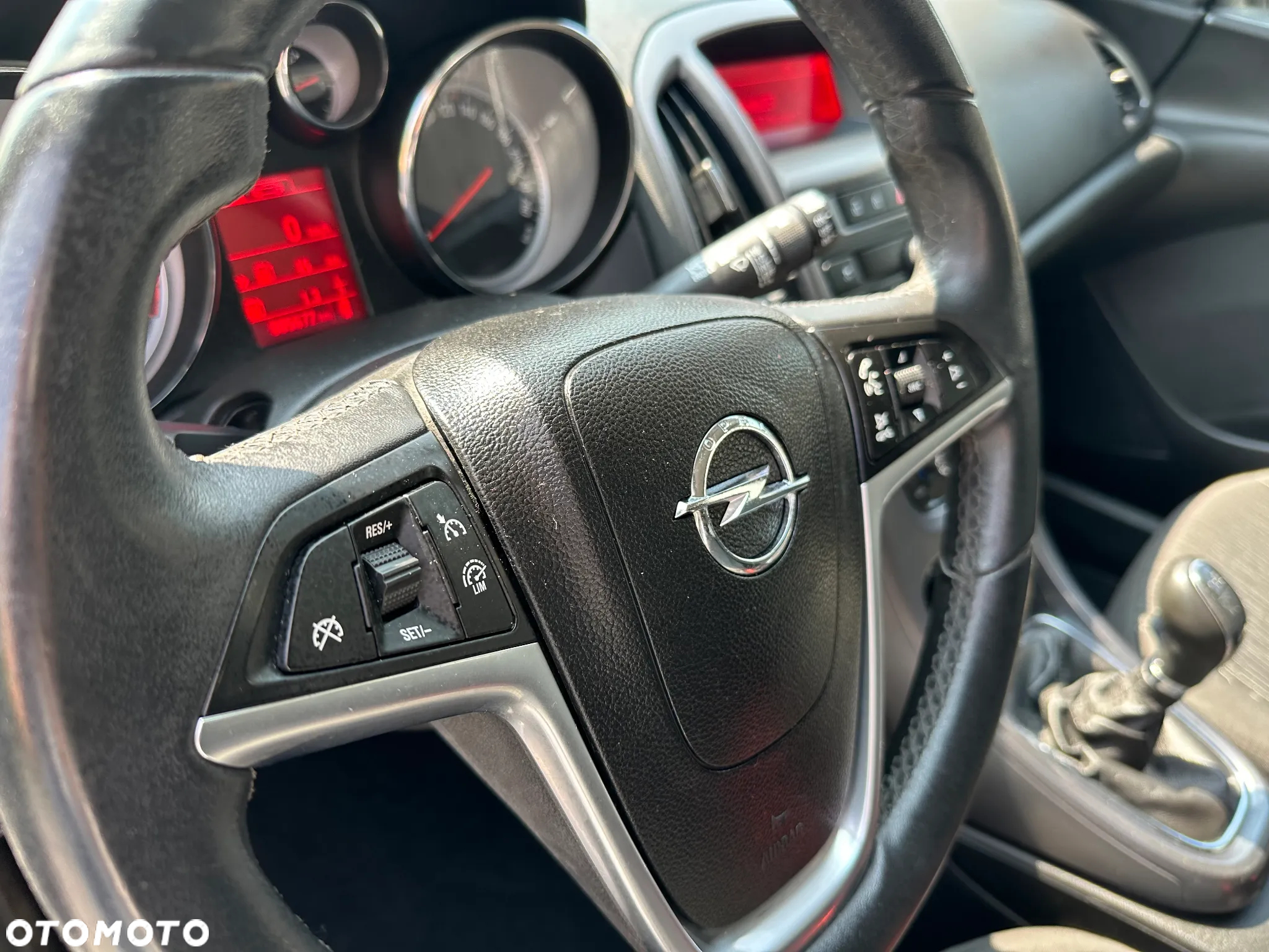 Opel Astra - 21