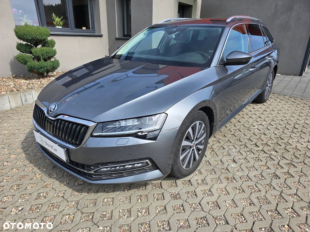 Skoda Superb 2.0 TDI SCR Style DSG - 3