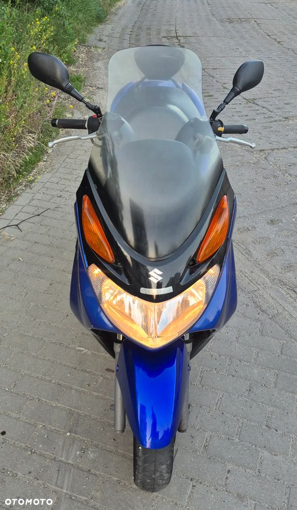 Suzuki Burgman - 8