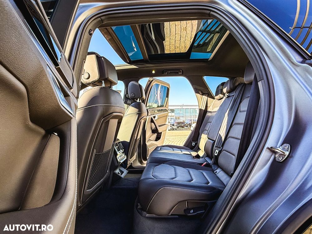 Volkswagen Touareg V6 TDI 4MOTION R-Line - 19