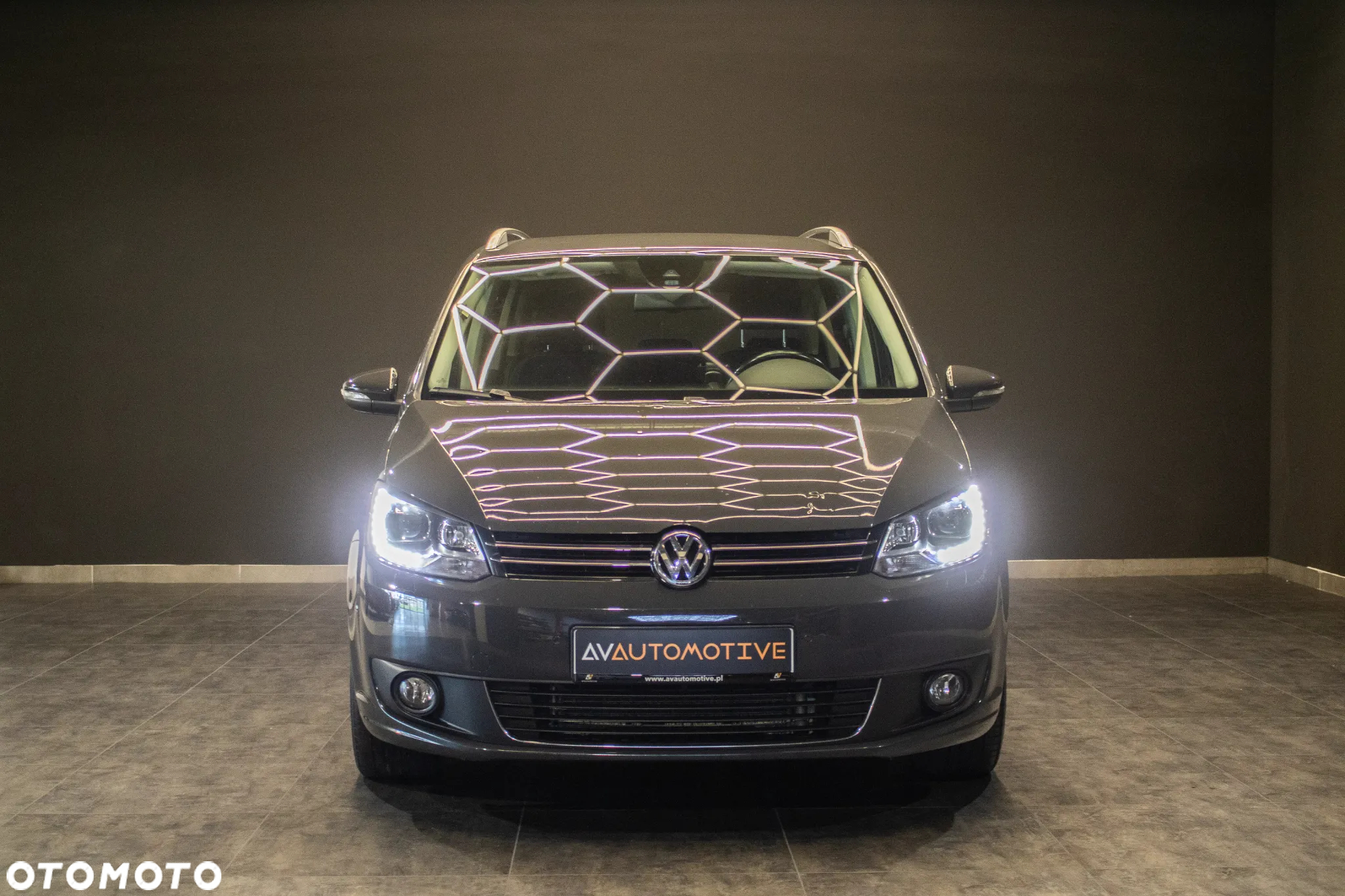 Volkswagen Touran 1.6 TDI DPF BlueMotion Technology DSG Cup - 3