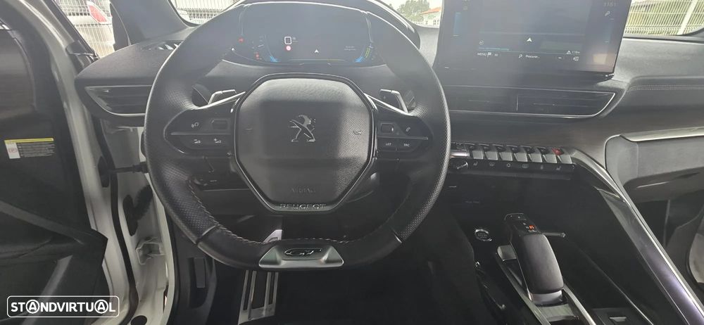 Peugeot 3008 1.6 Hybrid4 GT Pack e-EAT8 - 28