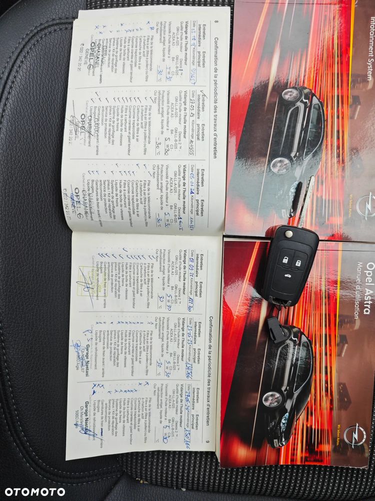 Opel Astra 1.4 Turbo Cosmo - 9