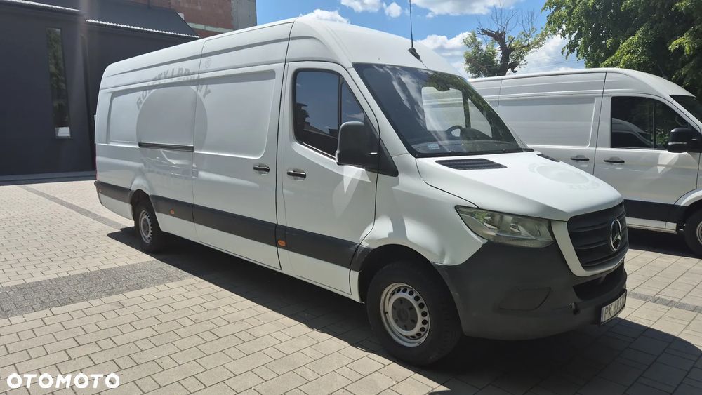 Mercedes-Benz SPRINTER - 4