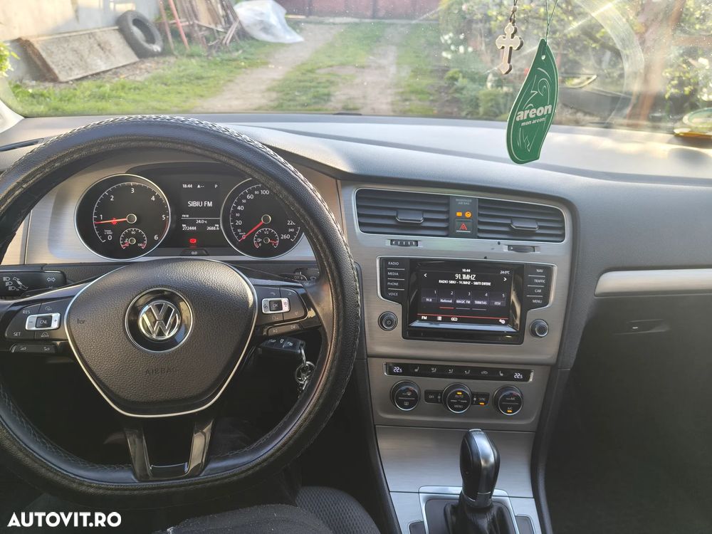 Volkswagen Golf 1.6 TDI BlueMotion Technology DSG Comfortline - 7