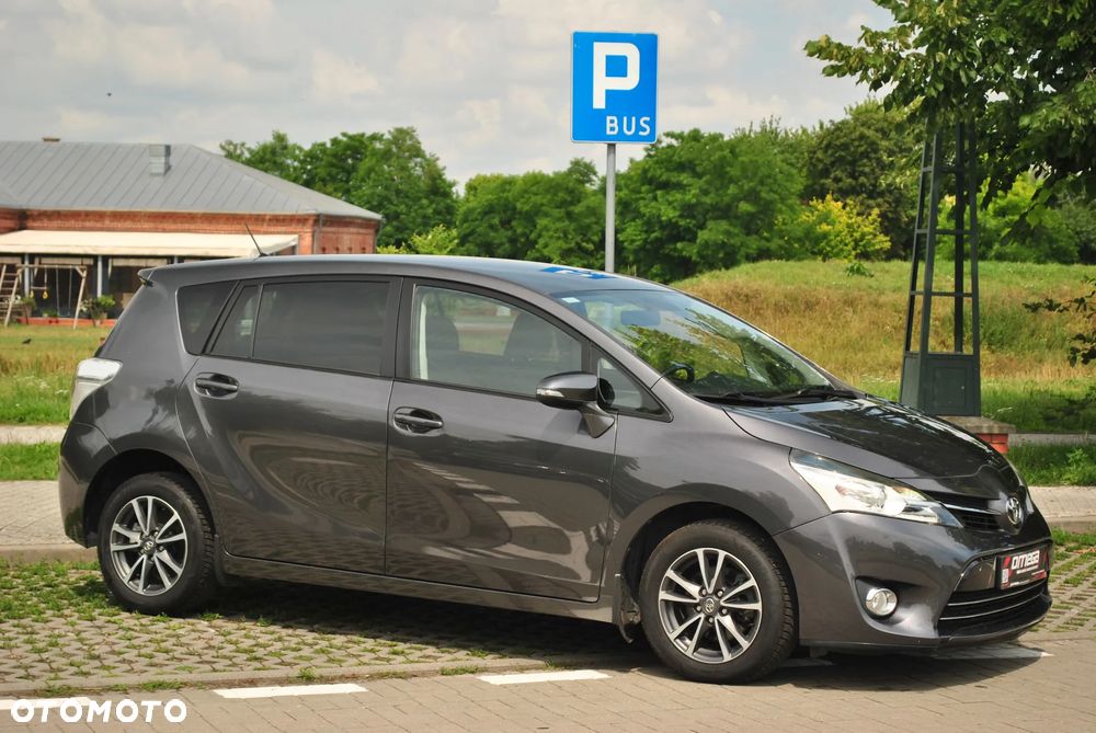 Toyota Verso 1.6 Premium 7os - 13