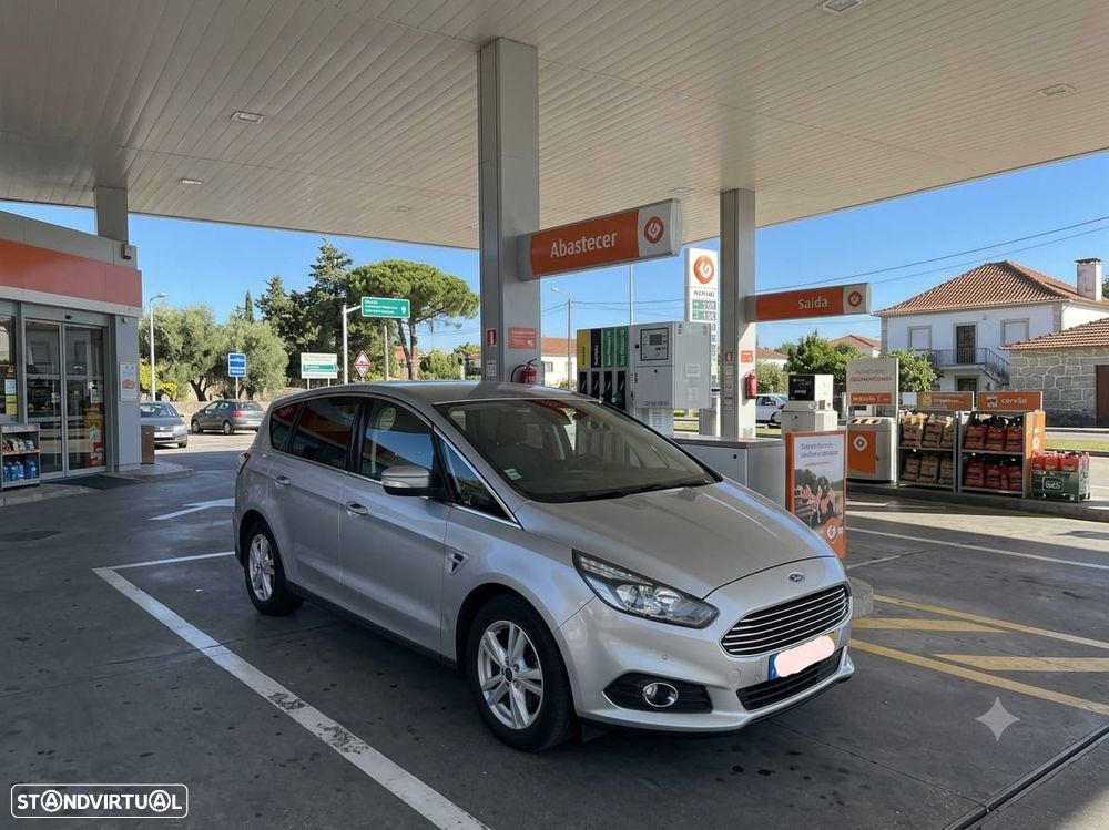 Ford S-Max 2.0 TDCi Titanium - 1