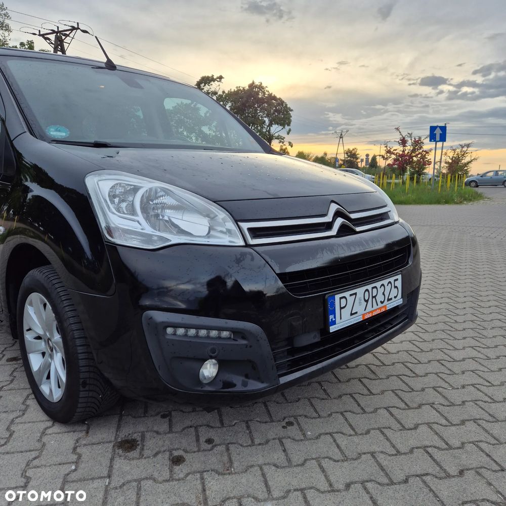 Citroën Berlingo Multispace PureTech 110 SHINE - 4