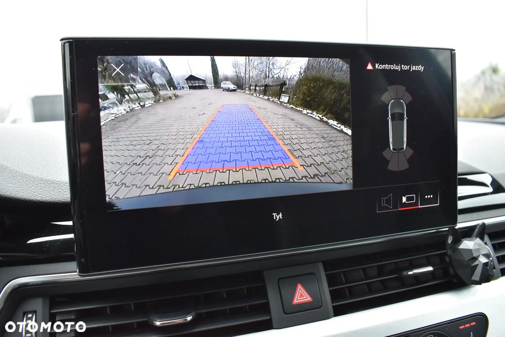 Audi A4 Avant 35 TDI S tronic S line - 32