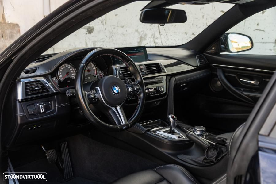 BMW M4 Coupe DKG Competition - 25