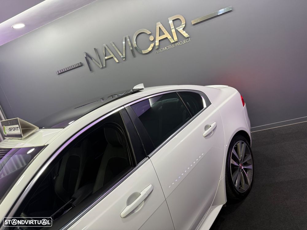 Jaguar XE 20d Aut. R-Sport - 6