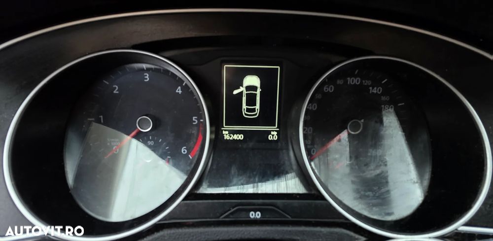 Volkswagen Passat 2.0 TDI Comfortline - 5