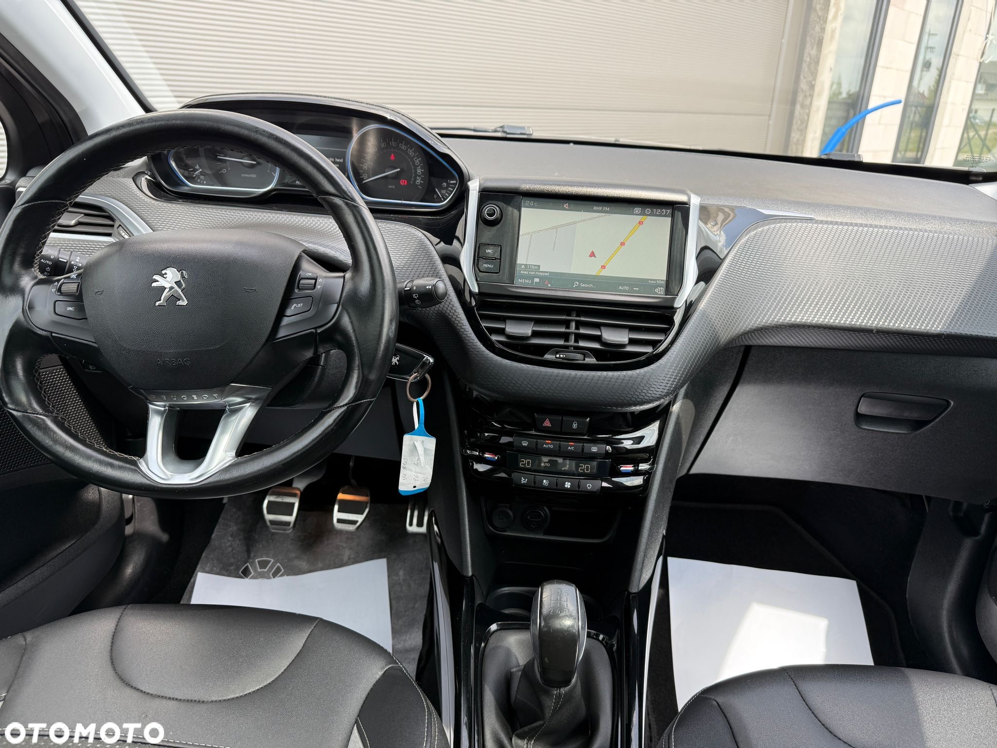 Peugeot 2008 PureTech 110 Stop&Start Crossway - 28