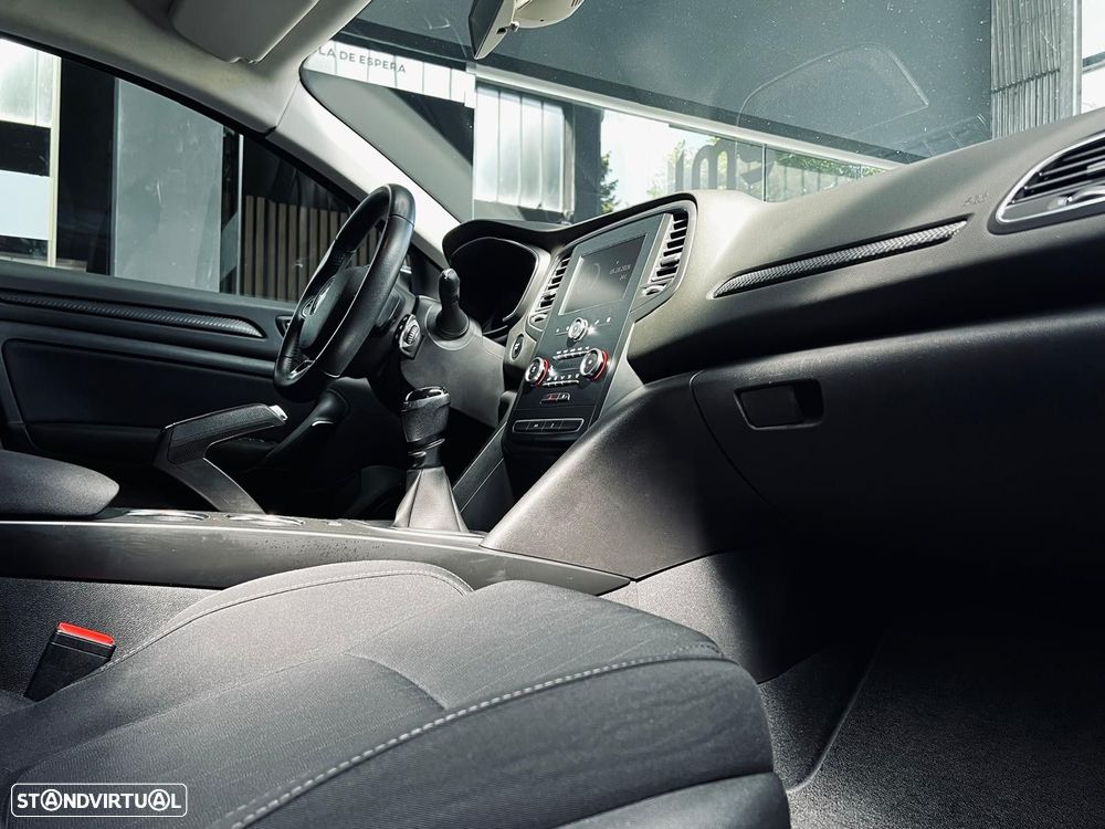 Renault Mégane 1.5 Blue dCi Limited - 18