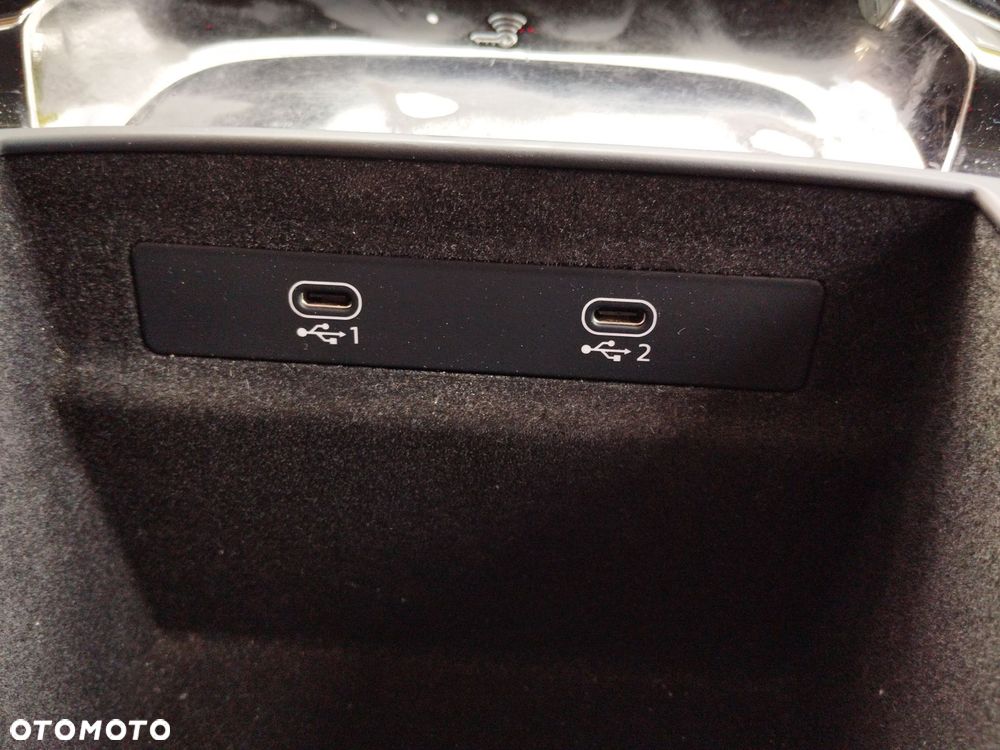 Audi A8 L 55 TFSI mHEV Quattro Tiptr - 28