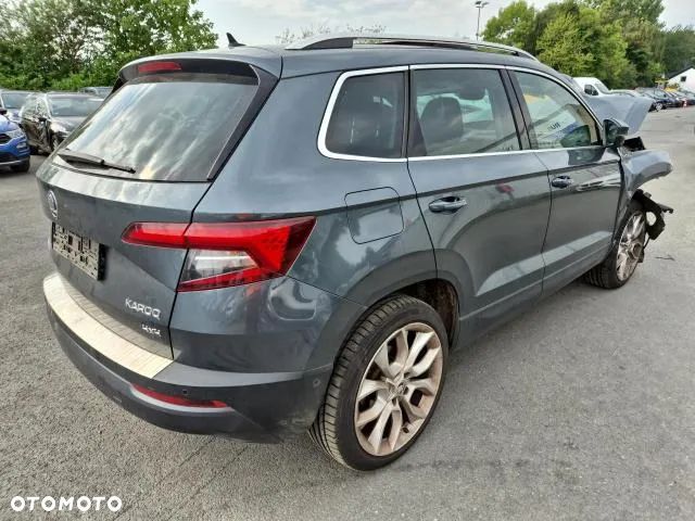 Skoda Karoq 2.0 TDI SCR 4x4 Style DSG - 7