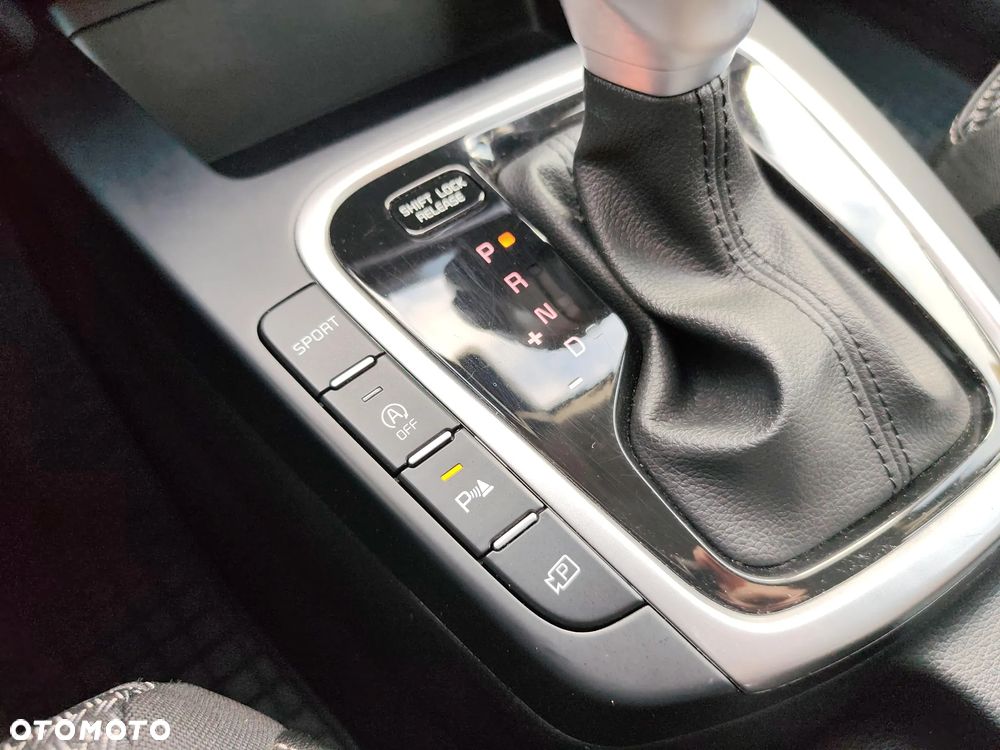 Kia Ceed 1.5 T-GDI M DCT - 26