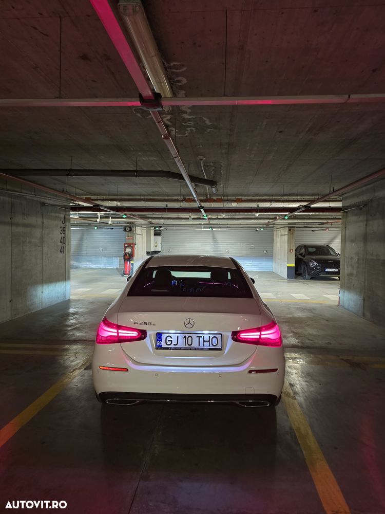 Mercedes-Benz A 250 - 4