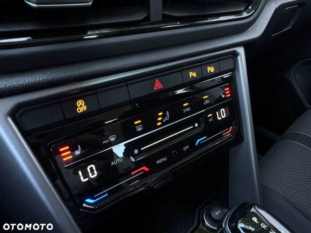 Volkswagen T-Roc 1.5 TSI Life DSG - 21