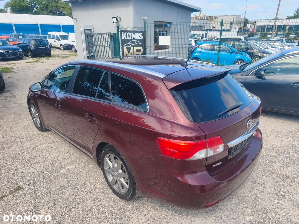 Toyota Avensis 1.8 Executive - 13