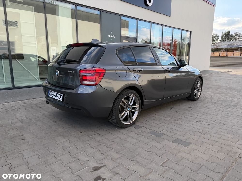 BMW Seria 1 116d Sport Line - 13