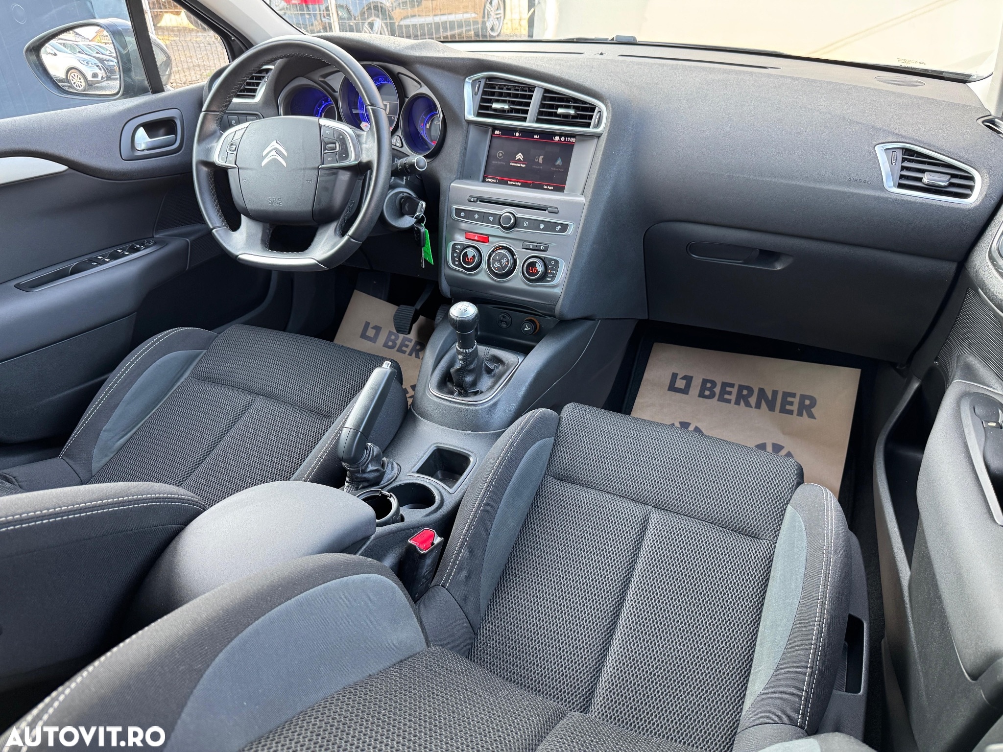 Citroën C4 PureTech 110 Selection - 6