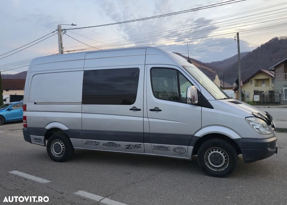 Mercedes-Benz Sprinter - 15
