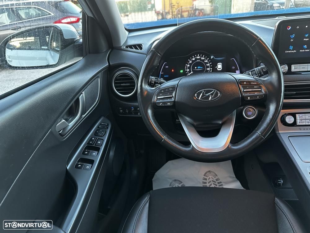 Hyundai Kauai Premium - 24