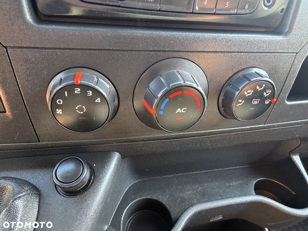 Renault Master - 23