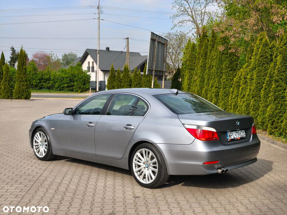 BMW Seria 5 - 12
