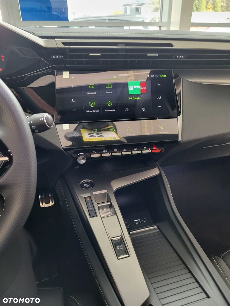 Peugeot 308 1.2 mHEV GT S&S e-DCS6 - 10