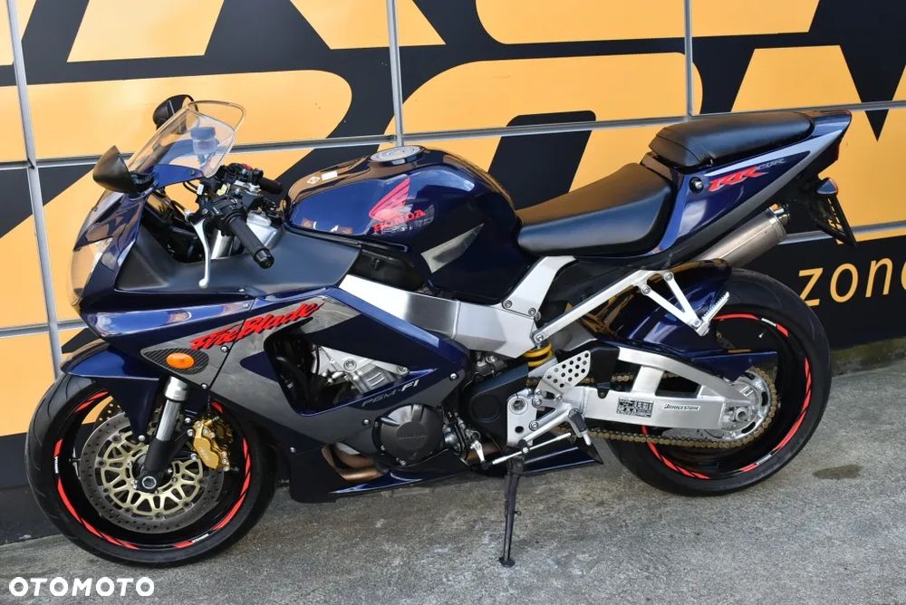 Honda CBR - 8