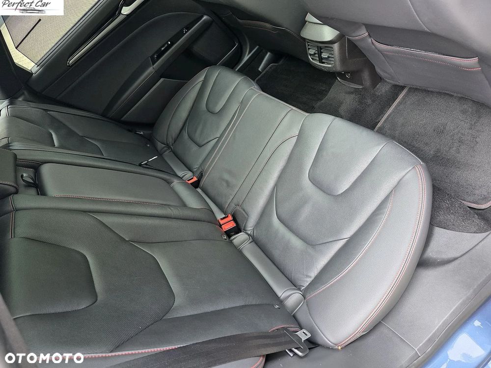 Ford Mondeo SW 2.0 Hybrid ST-Line X - 26