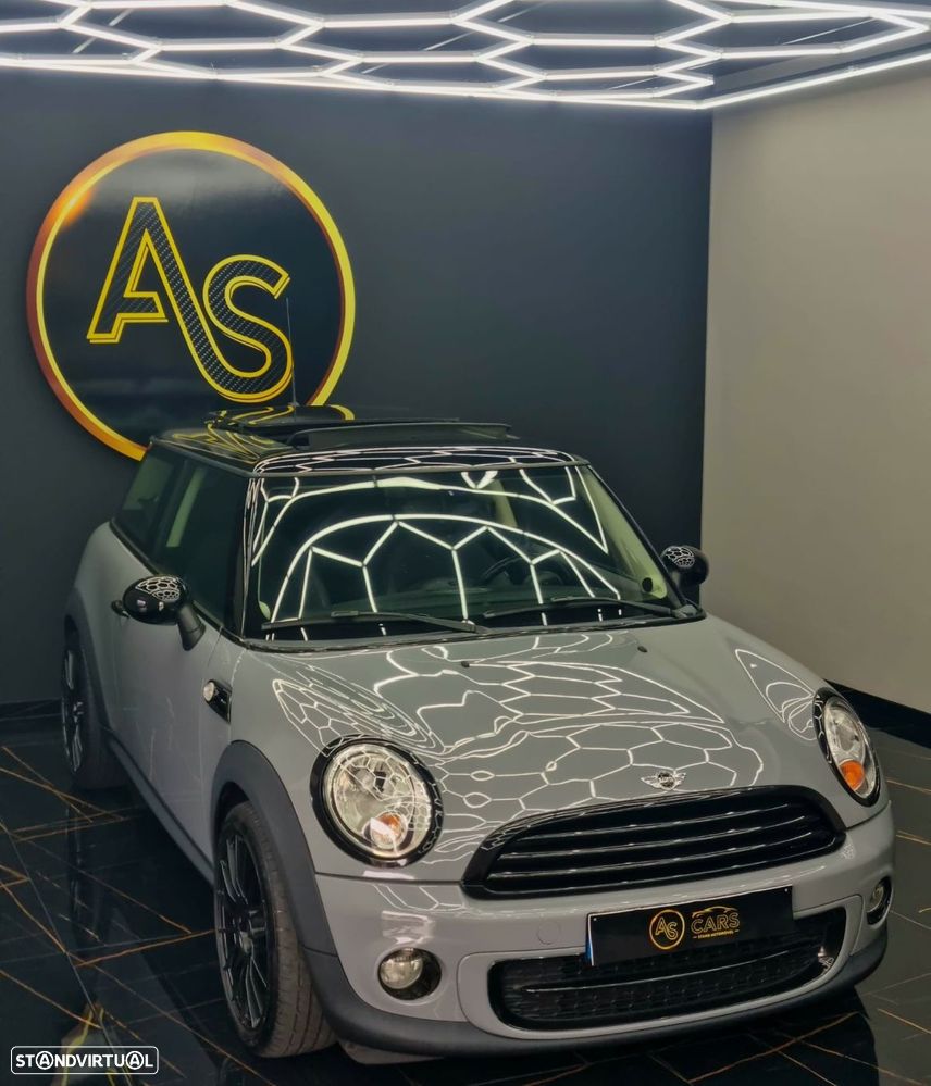MINI 3 Portas One D - 35