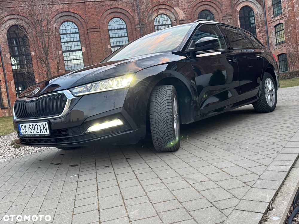 Skoda Superb 2.0 TDI SCR Style - 11