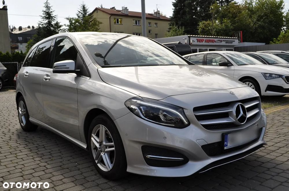 Mercedes-Benz Klasa B 200 7G-DCT UrbanStyle Edition - 6