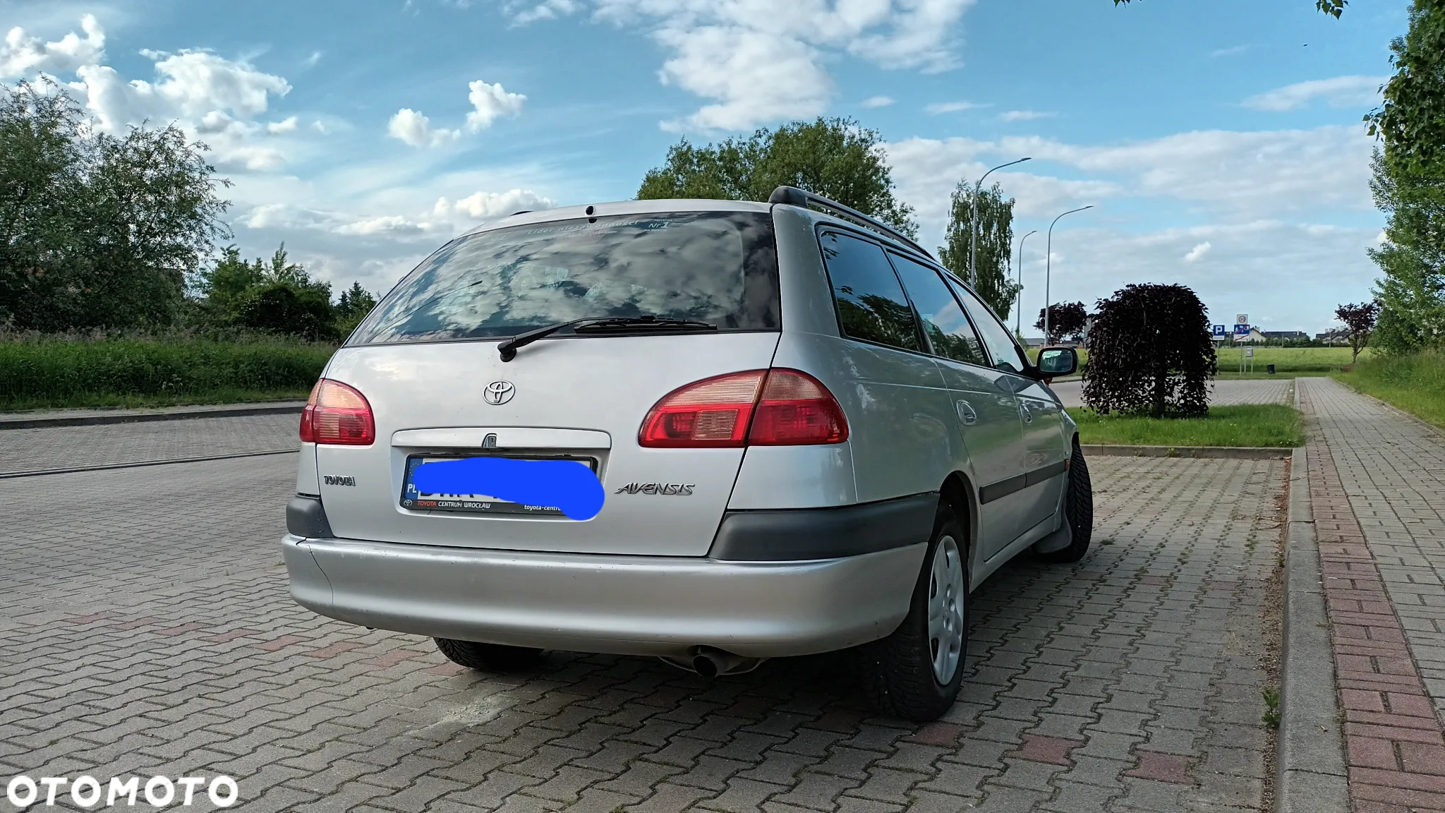 Toyota Avensis 1.8 VVT-i Terra Plus - 9