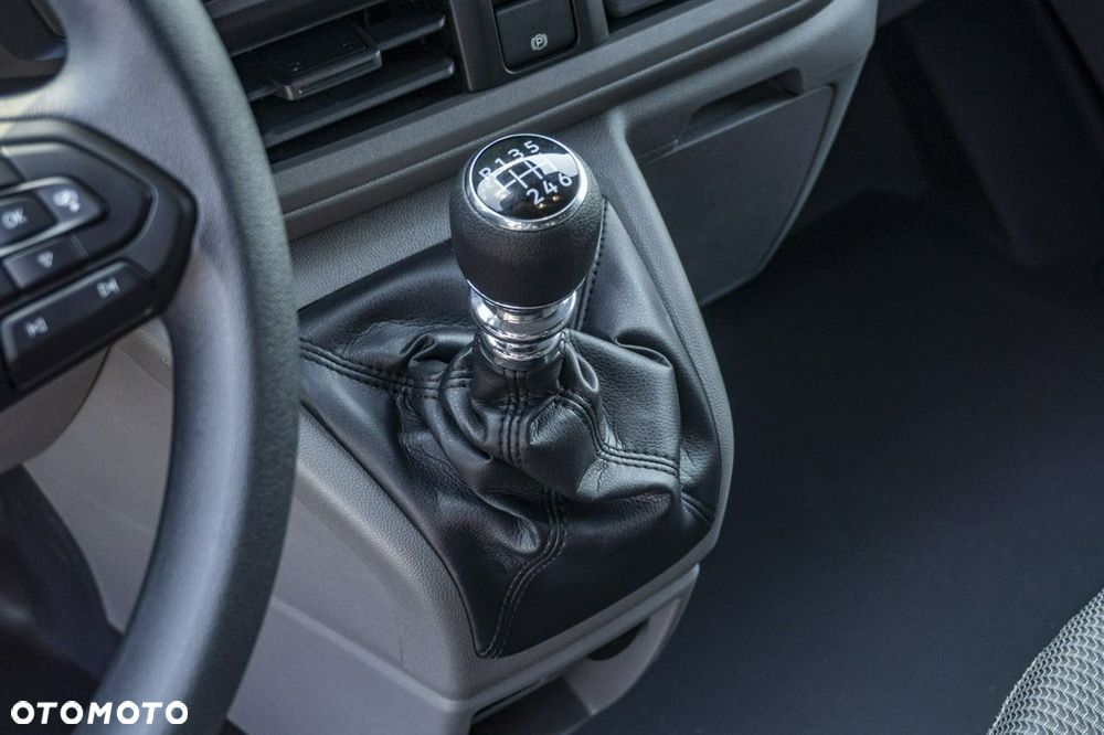 Volkswagen Transporter - 13