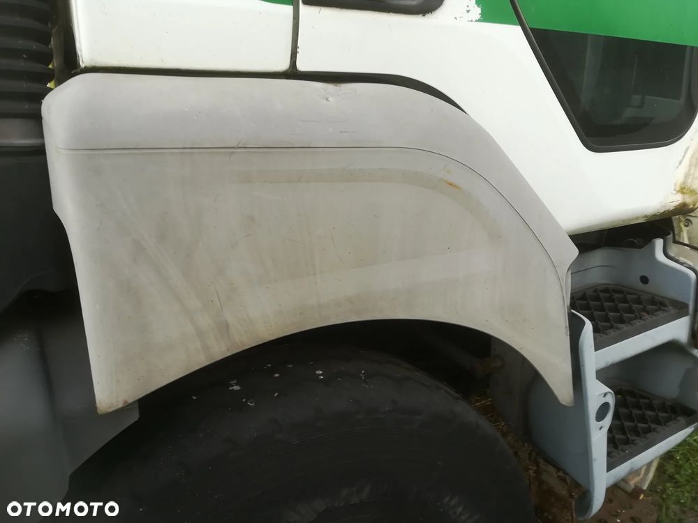 Renault Kerax błotnik pod kabina głęboki - 1