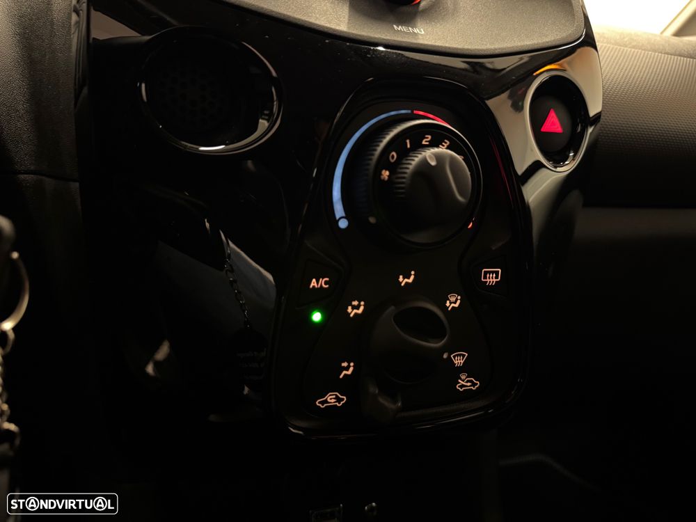 Peugeot 108 1.0 VTi Style - 12