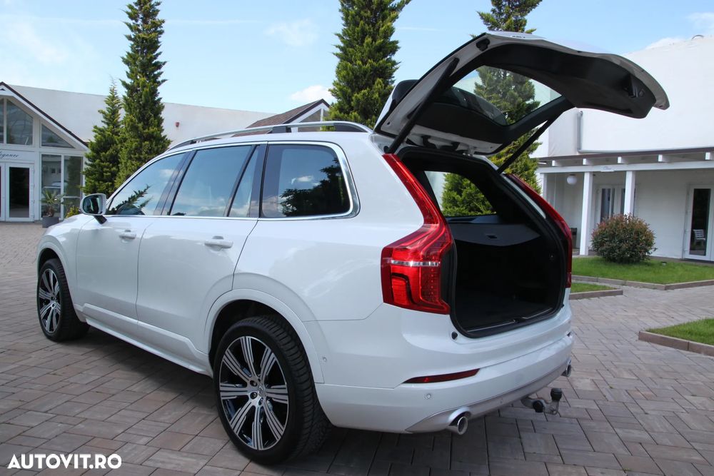 Volvo XC 90 D5 AWD R-Design - 33
