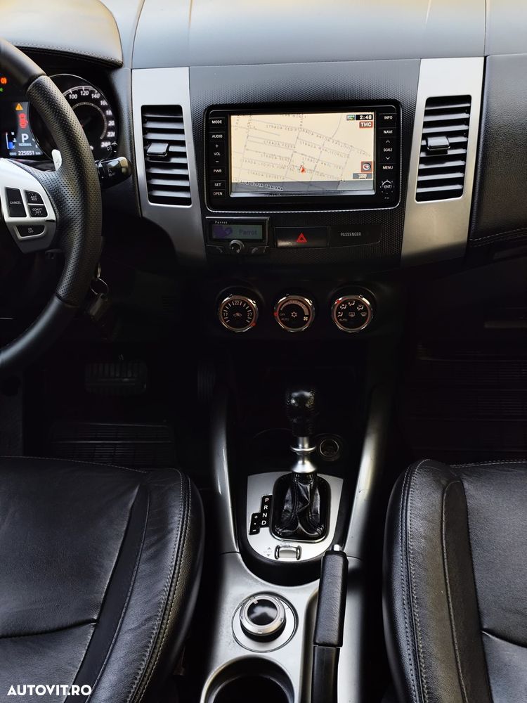 Peugeot 4007 - 13