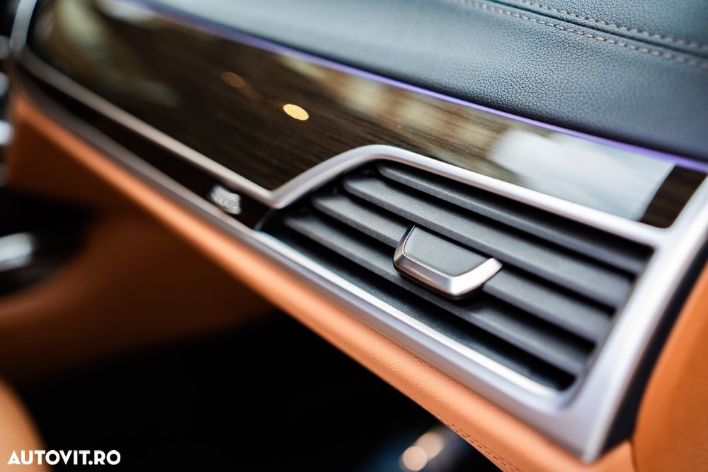 BMW Seria 7 730d - 26