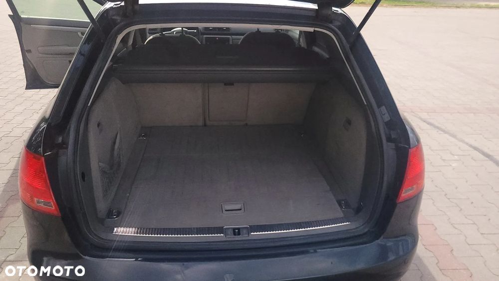 Audi A4 Avant 1.8T - 8