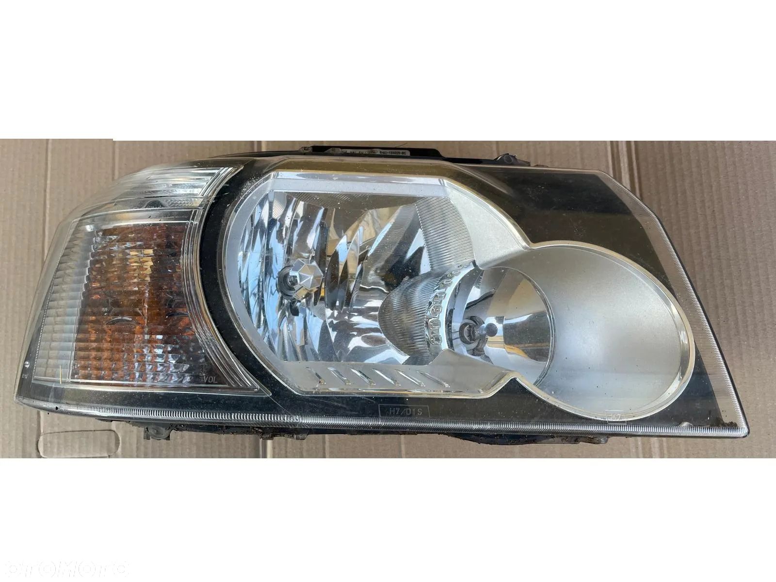 Lampa przednia przód prawa EU Europa LHD 6H52-13W029 Land Rover Freelander 2 II - 1